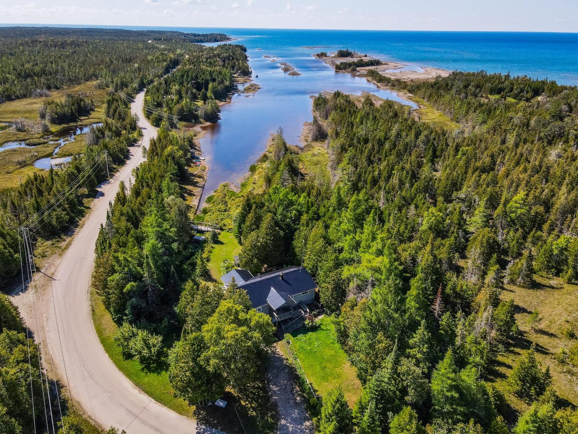 Kayak Cove - Tobermory Villa Buitenkant foto